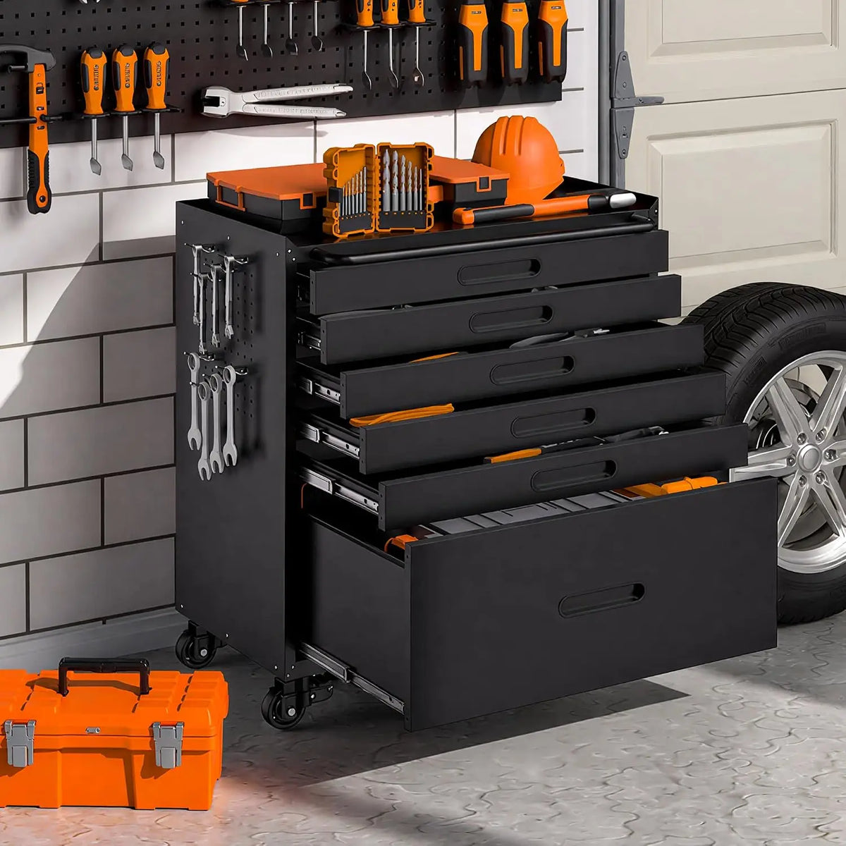 6 Drawer Metal Tool Cabinet .